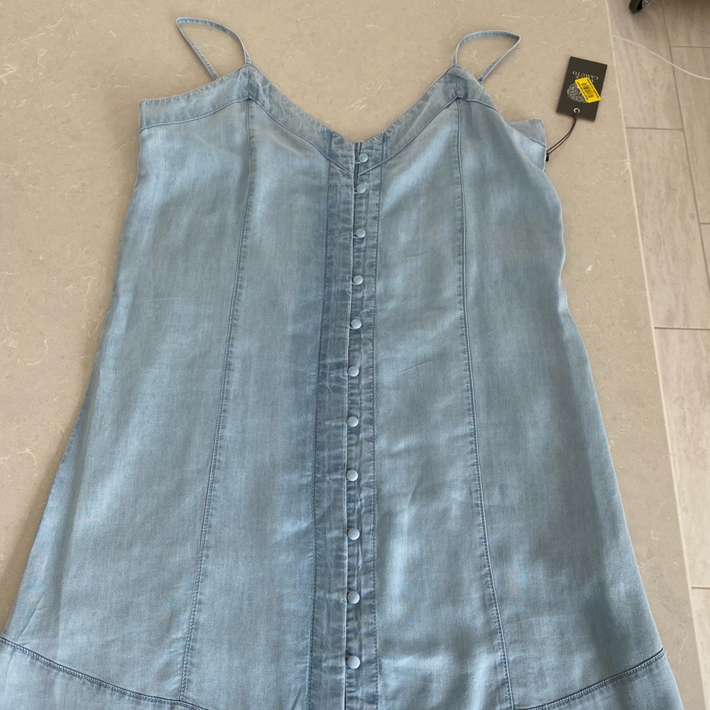 Vince Camuto light weight denim dress NWT Small